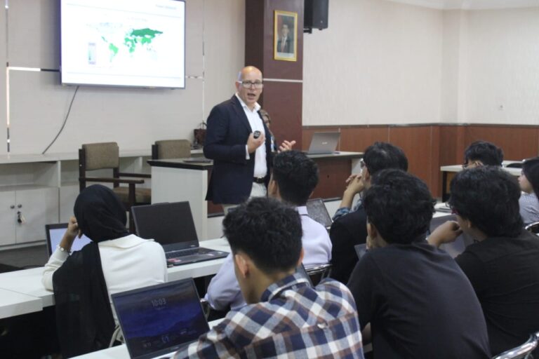 Successful Visit Teaching Mobility Program : SGH Warsaw University-Universitas Muhammadiyah Malang
